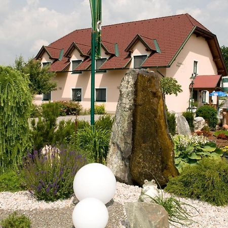 Restaurant Gaestehaus Seiger Sankt Lorenzen bei Knittelfeld 외부 사진
